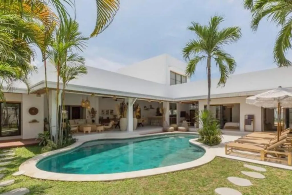 Villa Kiara Our Paradise In Seminyak 5 Bedrooms 12M Private Pool Indonesia
